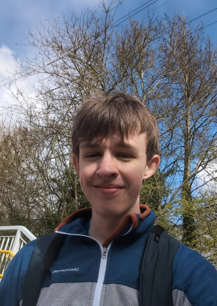 Image of Oliver Smith
